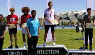 Karaman Atletizm Takımı Konya’dan Madalyalarla Döndü