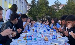 Bifa Anadolu Lisesinden Ramazan Yardımı ve İftar Programı