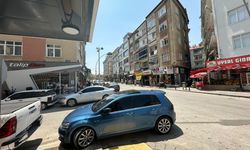 Cadde Esnafından Yetkililere Çağrı: "İlla Can Kaybı Yaşanması mı Gerekiyor!"