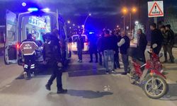 Karaman’da Yolun Karşısına Geçmeye Çalışan Yayaya Motosiklet Çarptı: 2 Yaralı