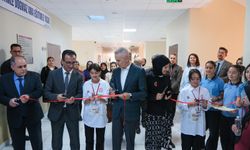 VALİ ÇİÇEKLİ, TÜBİTAK 4006 BİLİM FUARI’NIN AÇILIŞINI GERÇEKLEŞTİRDİ