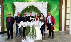 Duru ve Özmen Ailesinin Mutlu Günü