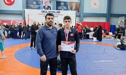 KARAMANLI GÜREŞÇİ TÜRKİYE ŞAMPİYONU OLDU