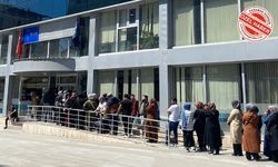 Karaman İŞKUR Şubesinde Kuyruk Oluştu