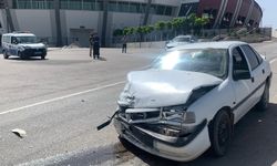 KARAMAN'DA TRAFİK KAZASI: 2 YARALI