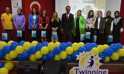 Öğretmenlerin Emekleri Kalite Etiketi ile Taçlandı
