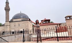 Dikkat! Geziseven Kadın Çıkabilir!