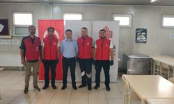 KONYA VAKIFLAR BÖLGE MÜDÜRLÜĞÜ'NDEN MAHKUMLARA BAYRAM ÖNCESİ TATLI İKRAMI