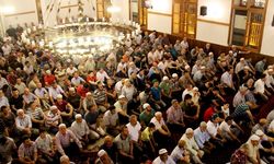 KARAMAN'DA BAYRAM NAMAZI SAATLERİ AÇIKLANDI
