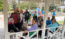 YEŞİLAY PİKNİĞİNDE ANNELERE SAĞLIKLI YAŞAM ANLATILDI