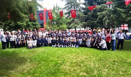 İZCİLİLER KURTULUŞA İLK ADIM KAMPI İÇİN SAMSUN YOLCUSU