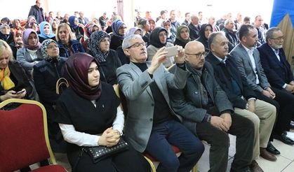 "DÜNYANIN GÖZÜ TÜRKİYE'NİN ÜZERİNDE"