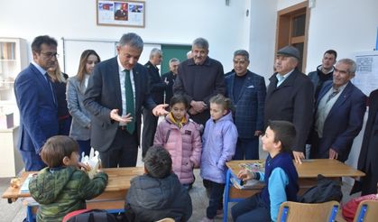 Köy Yaşam Merkezi 7’den 70’e Hizmet Veriyor