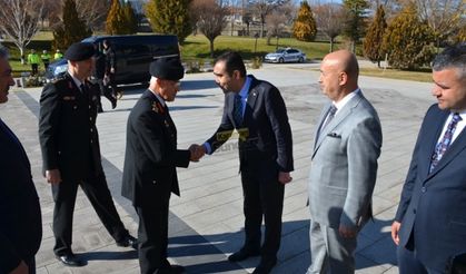 Orgeneral Çetin Karaman Valiliğini Ziyaret Etti