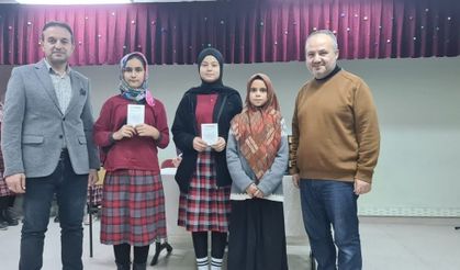Öğrenciler Ödüllendiriliyor
