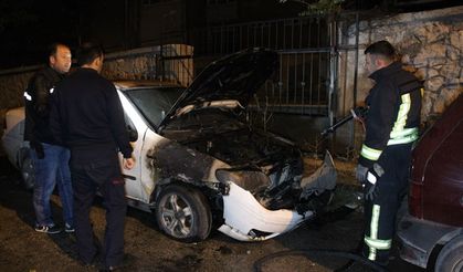 Karaman’da Park Halindeki Otomobil Yandı