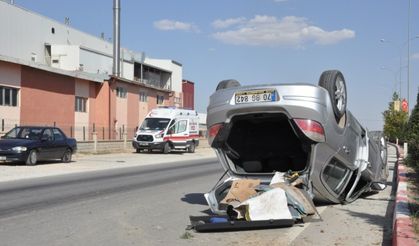 Takla Atan Otomobilin Sürücüsü Ölümden Döndü