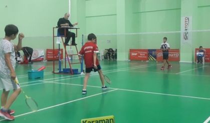 Badminton Çift Erkeklerde Türkiye Şampiyonu Oldular