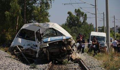 Mersin Tarsus'ta tren kazası: Ölü ve Yaralılar Var