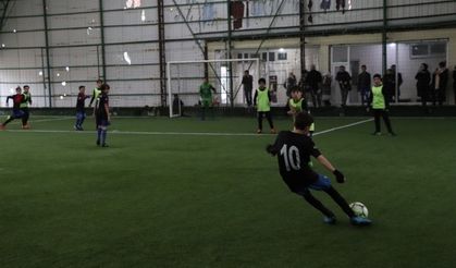 Karaman’da Minik Futbolcular Fair Play Dersi Verdi