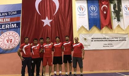 Voleybol Şampiyonu Özel Başarı Koleji