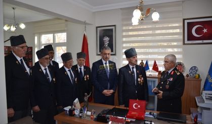 Orgeneral Çetin Şehit Aileleri ve Gazilerle Buluştu