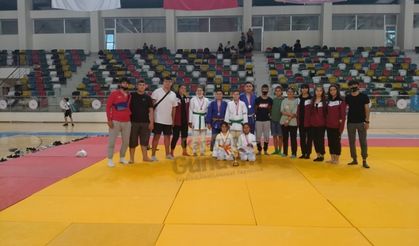 Yıldızlar Judo Turnuvasından Karaman Ekibi Madalyalarla Döndü