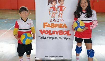 Fabrika Voleybol Okulu Karaman’da Yoğun İlgi Görüyor