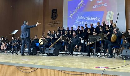 Muhteşem Konsere Seyircilerden Tam Not