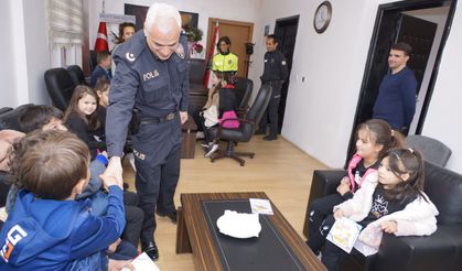 Emniyet Müdürü Erdem Aynur: “Çocukların Polis Olmak İstemeleri Bizi Sevindirdi”