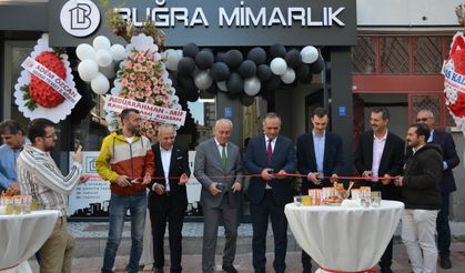 Genç Mimar Ofisini Açtı