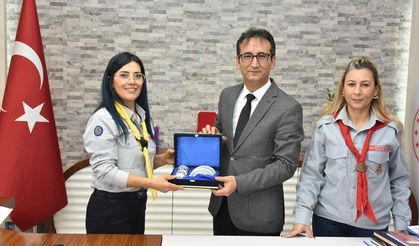 Minik İzcilerden Gönülleri Fetheden Etkinlik