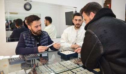 Karaman’da Altına Talep Artıyor! Vatandaş Kendine Güvenli Liman Arıyor