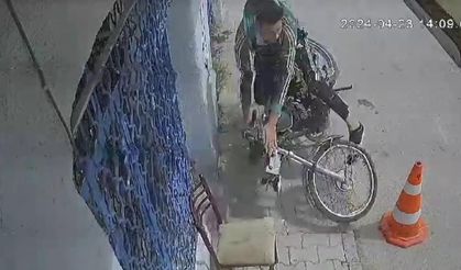 Ağaca Çarpıp Ağır Yaralanmıştı! Kaza Anının Görüntüleri Ortaya Çıktı