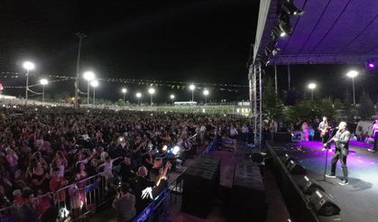 6. Uluslararası Karaman Türk Dünyası Şöleni Muhteşem Bir Konserle Sona Erdi