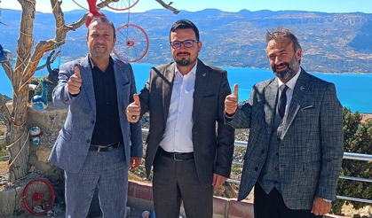 Yeşil: “Siyaseti Önemsemeyen Müslümanları, Müslümanları Önemsemeyen Siyasetçiler Yönetir”