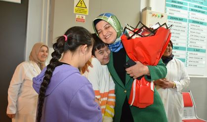 Vali Yardımcısı Çiçekli ve İl Müdürü Çalışkan’dan Özel Eğitim Öğrencilerine Ziyaret