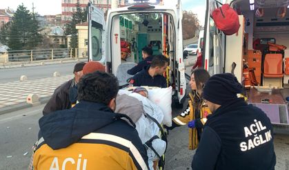 Karaman'da Ambulansla Otomobil Çarpıştı: 3 Yaralı