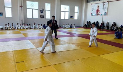 Çanakkale Zaferi Anısına Düzenlenen Judo Müsabakaları Tamamlandı