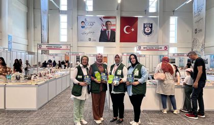15 VELİ BİR KİTAPTA BULUŞTU