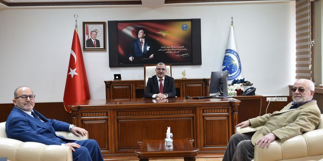KMÜ’nün Yeni Rektörü Gavgalı Görevine Başladı