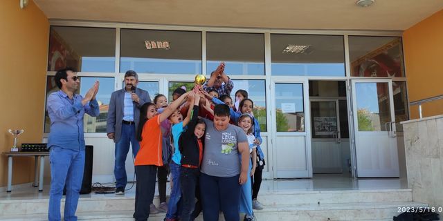 ÇEDES Dostluk Turnuvasında Kupa Heyecanı Yaşandı