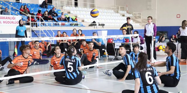Türkiye Şampiyonu Takımdan İl Müdürü Çalışkan’a Ziyaret