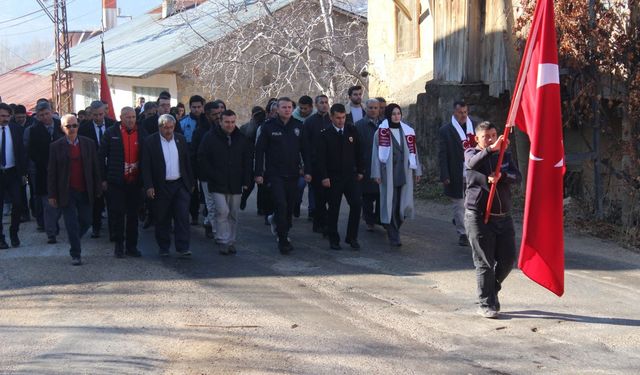 Sarıkamış Şehitlerini Anma Yürüyüşü Düzenlendi