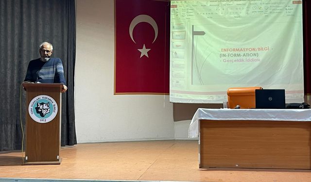 "Modernitenin Düşünsel Kökenleri" Konulu Konferans Gerçekleştirildi