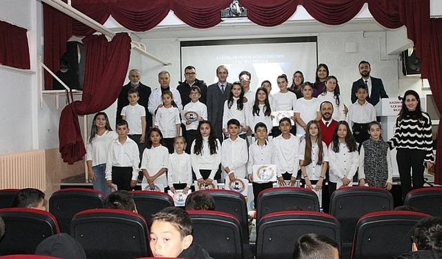 Kazımkarabekir'de Bekir Sıtkı Erdoğan Final Programı