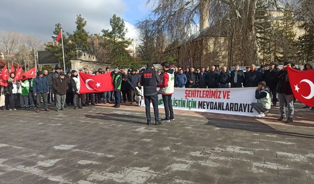 İsrail'in Gazze'ye Saldırıları Karaman'da Protesto Edildi