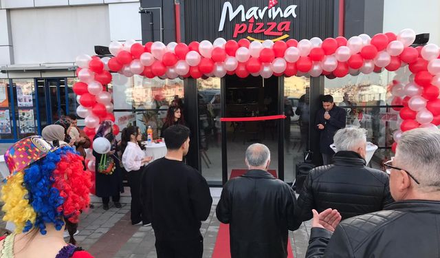 Karaman’a Pizzayı Sevdiren Marina Pizza’nın Yeni Şubesi Açıldı