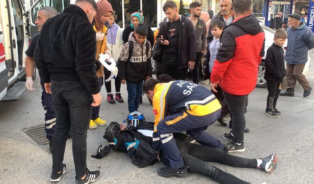 Karaman’da Otomobille Çarpışan Motokurye Yaralandı