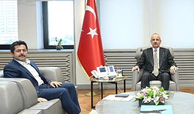 Milletvekili Sağlam, Ulaştırma Bakanı Uraloğlu’nu Ziyaret Etti